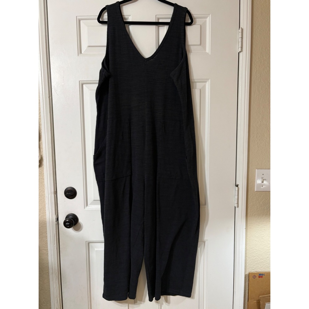 Old Navy | Sleeveless V-Neck Plus size Jumpsuit  | 3X || Charcoal gray Black|